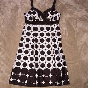Brown and white circle print dress